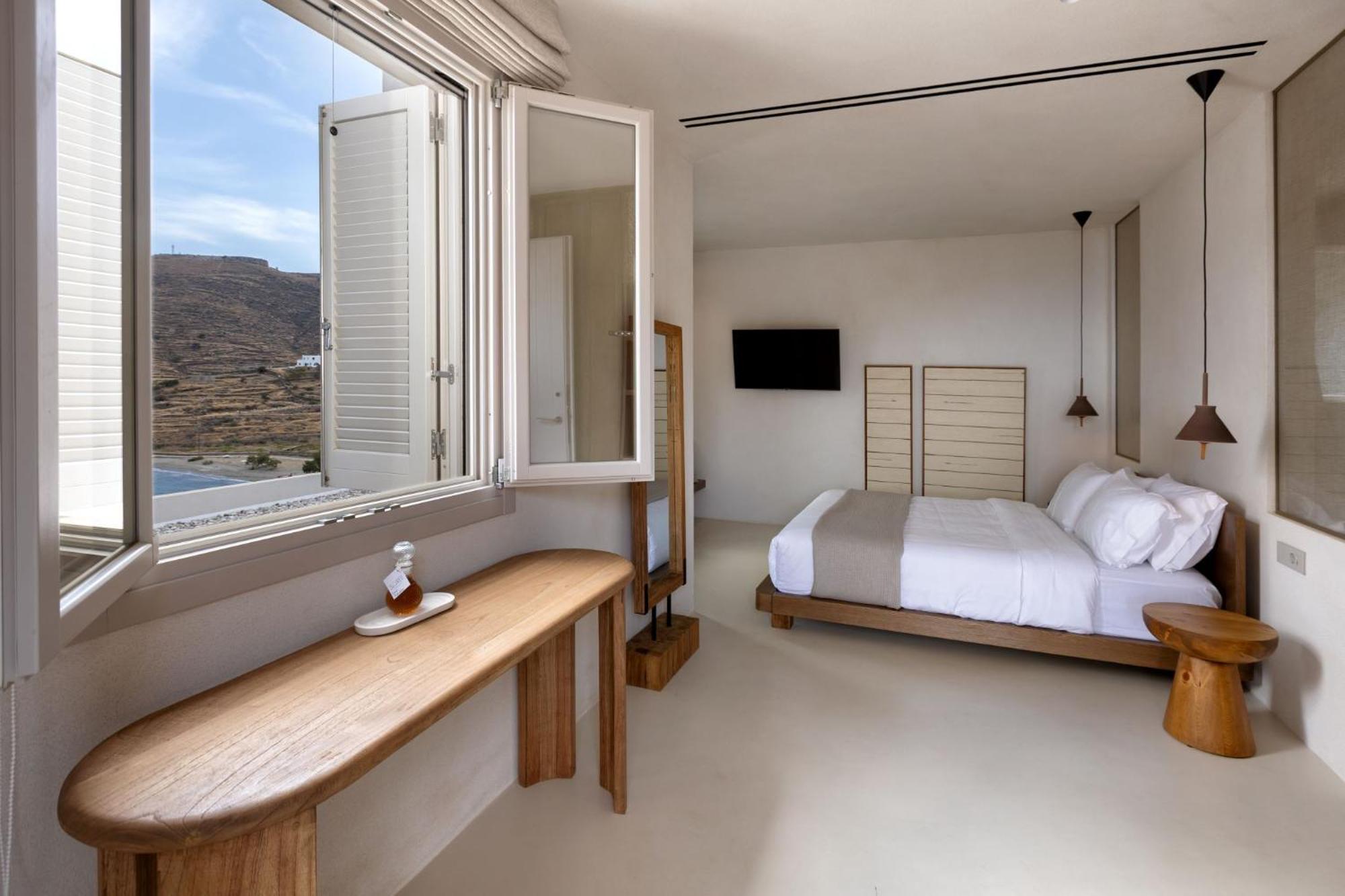 Yfes Hotell Kýthnos Eksteriør bilde