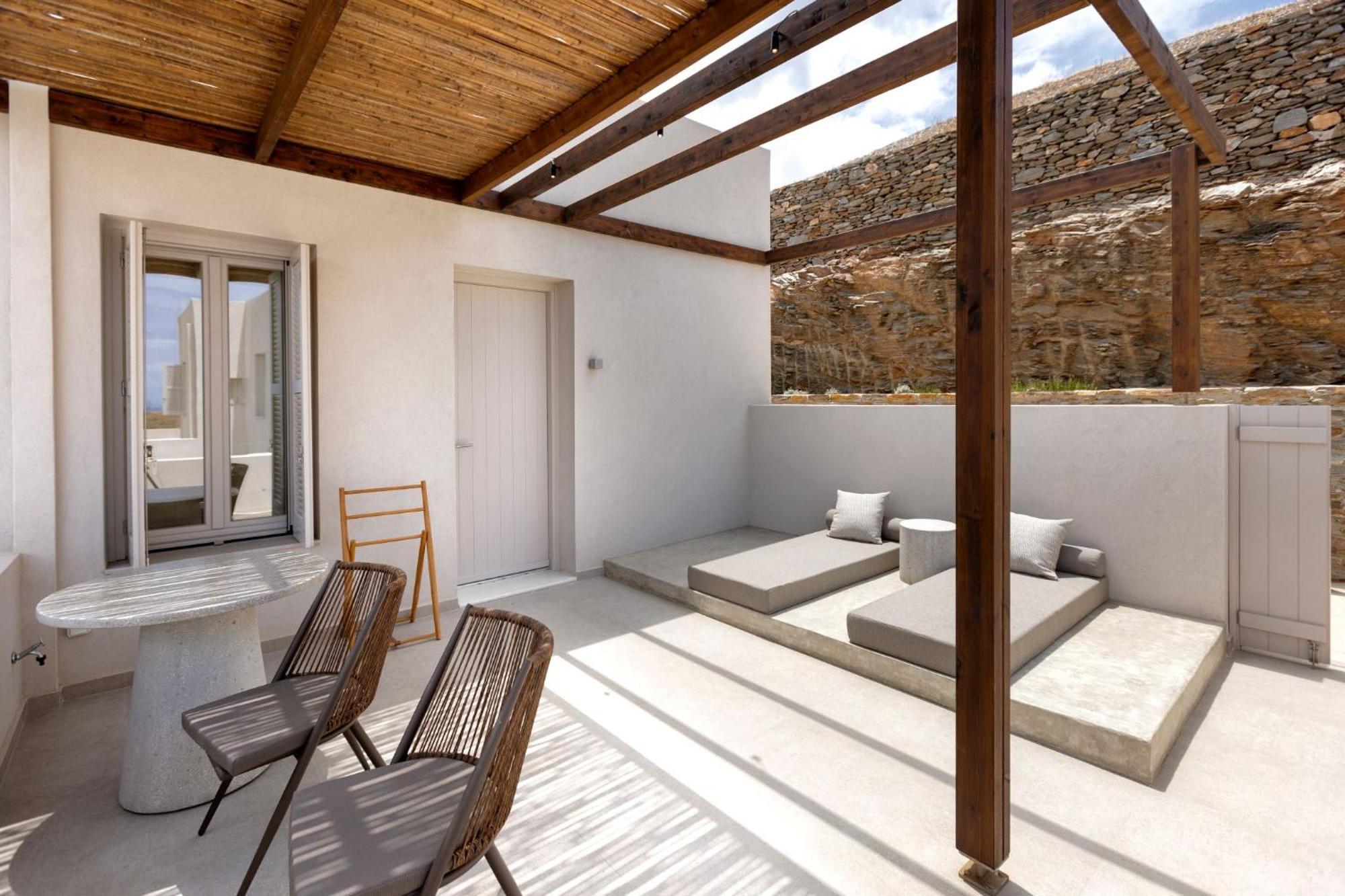 Yfes Hotell Kýthnos Eksteriør bilde